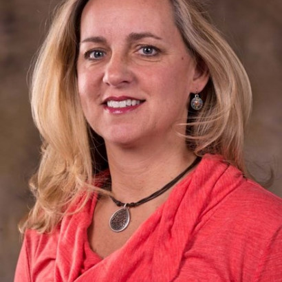 adrienne headshot